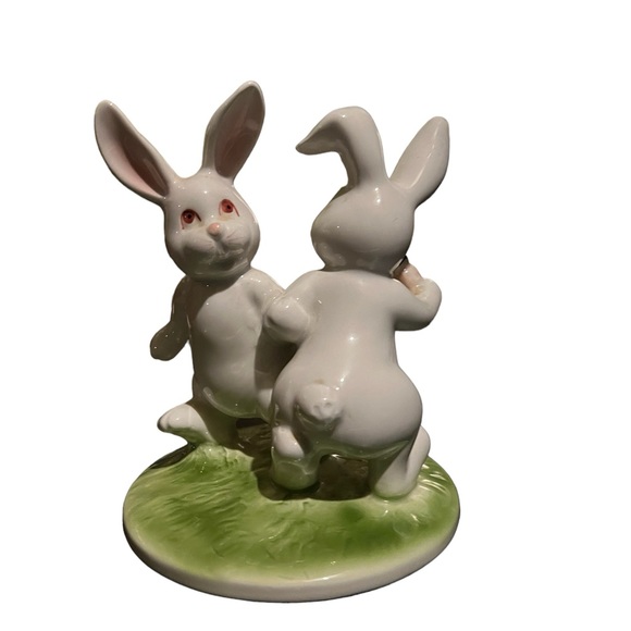 Fitz and Floyd MCMLXXX 1970’s vintage Albino Bunnies. - Picture 4 of 6